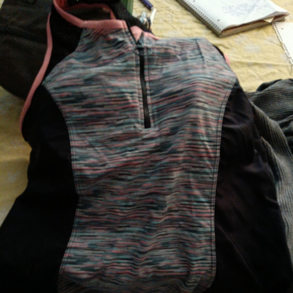 Work out top, padded bra